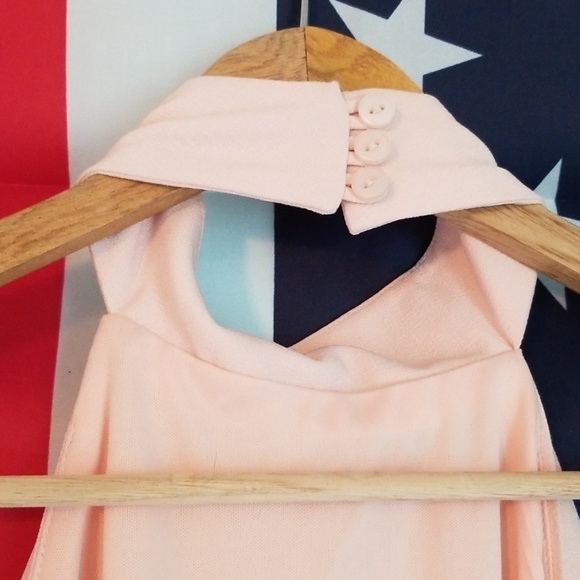 Light pink small halter top dress - Picture 2 of 3